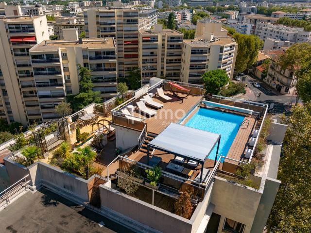 Appartement 3 pièces 84 m²