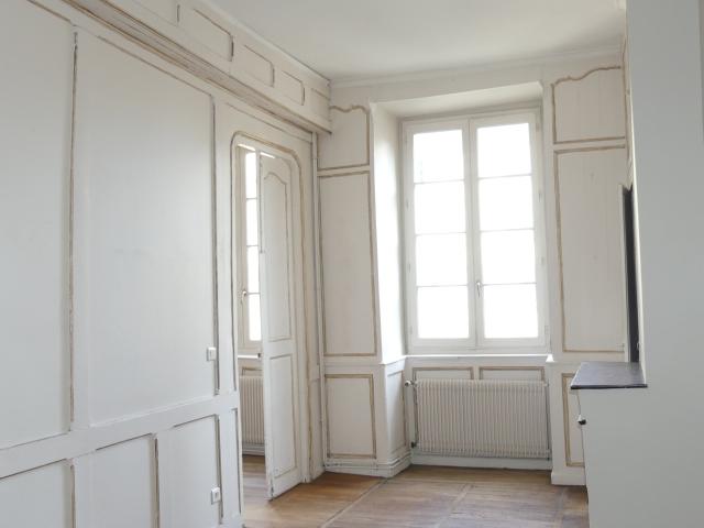 Appartement 3 pièces 84 m²