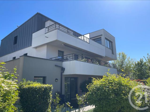 Appartement 3 pièces 84 m²