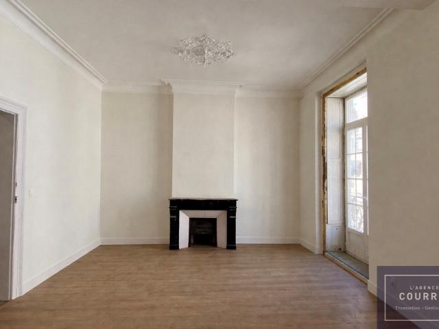 Appartement 3 pièces 84 m²