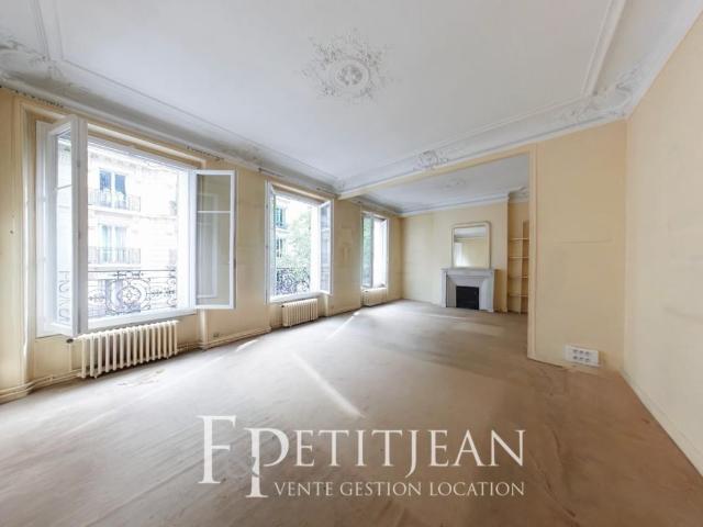 Appartement 3 pièces 84 m²