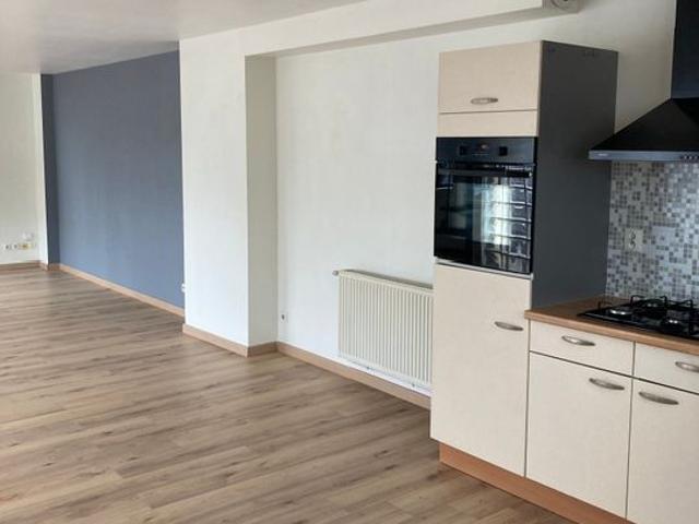 Appartement 3 pièces, 85 m² à louer à Anzin 59410