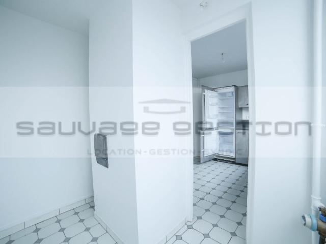Appartement 3 pièces, 85 m² à louer à Rouen 76100