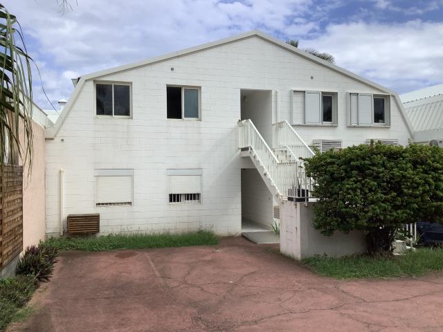 Appartement 3 pièces, 85 m² à louer à Saint Pierre 97410