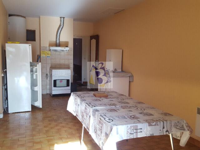 Appartement 3 pièces, 85 m² à louer à Soyaux 16800