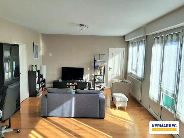 Appartement 3 pièces – 85 m² environ à Vitré ref: 5145