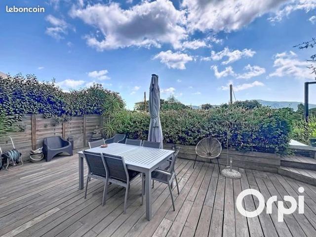 Appartement 3 pièces 85 m²