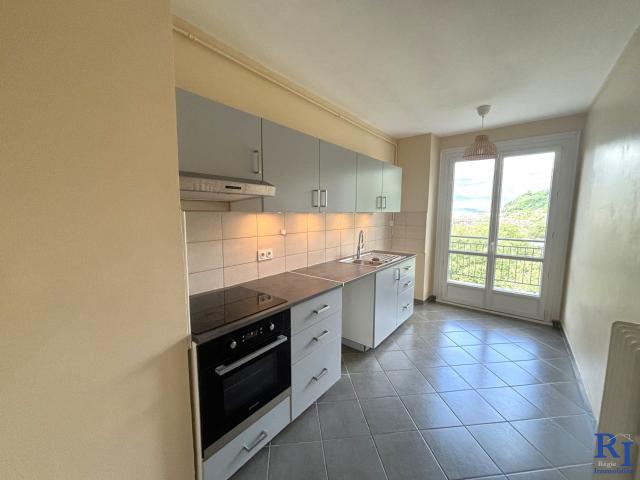 Appartement 3 pièces 85 m²