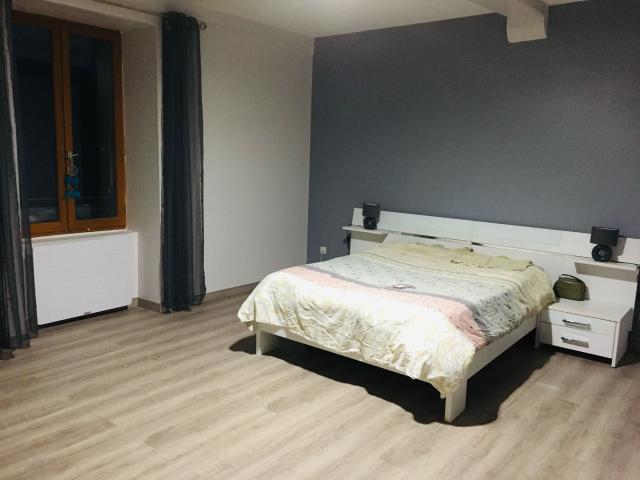 Appartement 3 pièces, 86 m² à louer à Corveissiat 01250