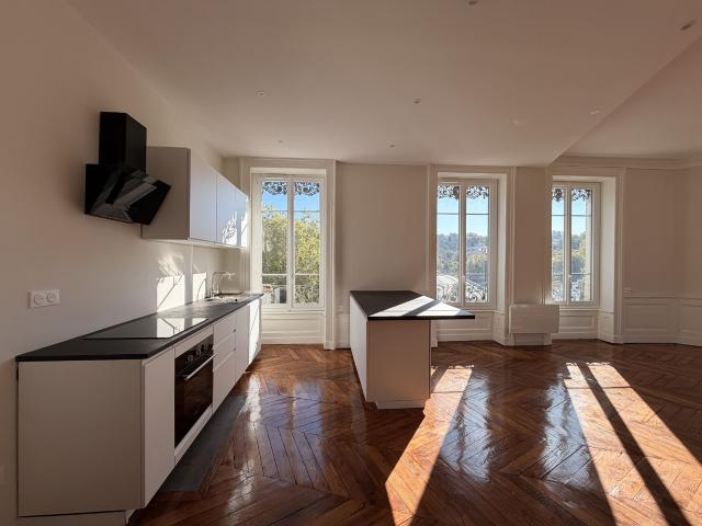 Appartement 3 pièces, 86 m² à louer à Lyon 9 69009