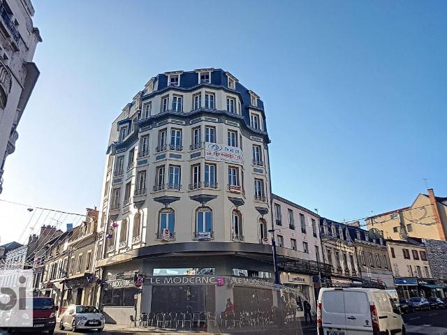 Appartement 3 pièces, 86 m² à louer à Montluçon 03100