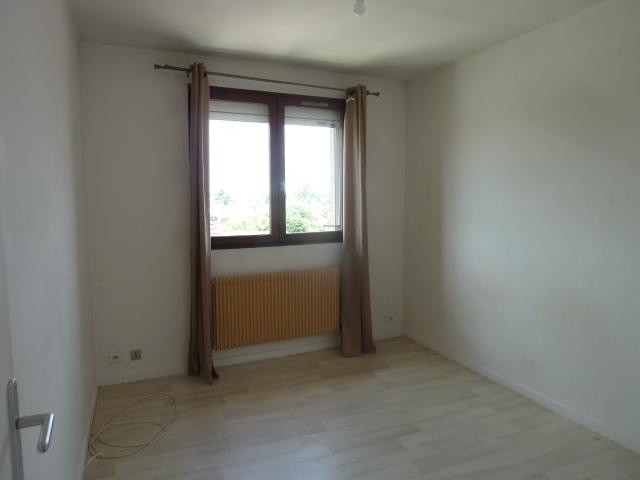 APPARTEMENT 3 PIÈCES