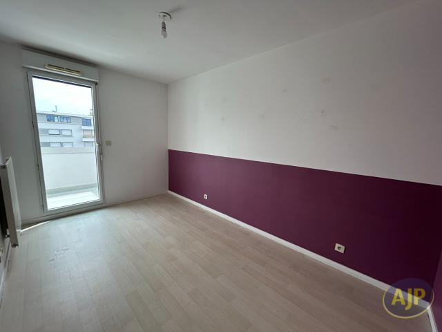 Appartement 3 pièces, 88 m² à louer à Rennes 35700