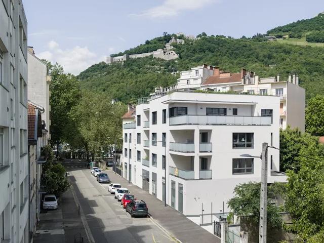Appartement 3 pièces 89 m2