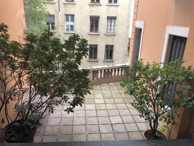 Appartement 3 pièces, 93 m² à louer à Lyon 1 69001