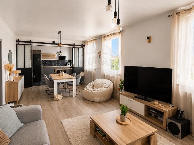 Appartement 3 pièces 93 m²