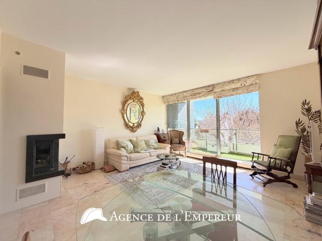 Appartement 3 pièces 93 m²