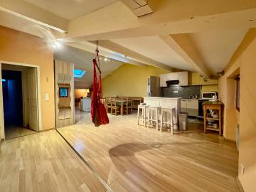 Appartement 3 pièces 81 m²
