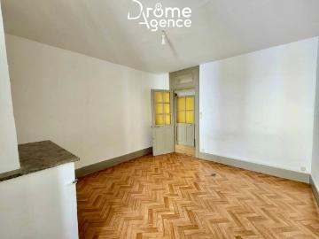 Appartement 3 pièces, 91 m² à louer à Valence 26000
