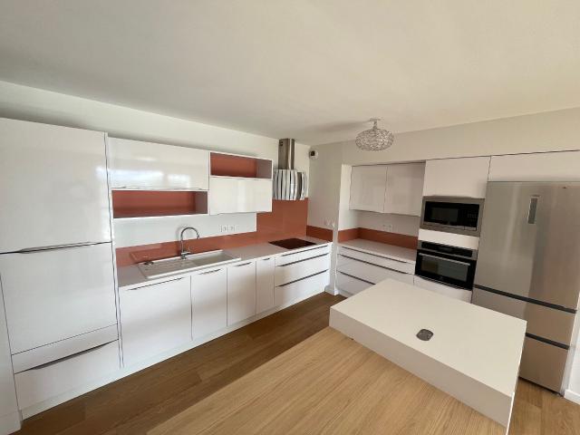 Appartement 3 pièces, 91 m² à louer à Rodez 12000