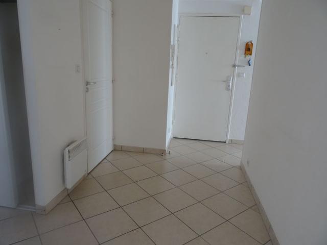 Appartement 3 pièces, 92 m² à louer à Dinan 22100