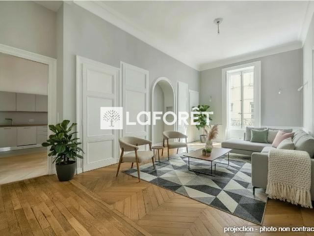 Appartement 3 pièces, 92 m² à louer à Lyon 2 69002