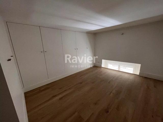 Appartement 3 pièces, 92 m² à louer à Paris 1 75001