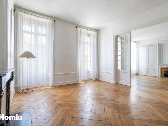 Appartement 3 pièces 92 m²