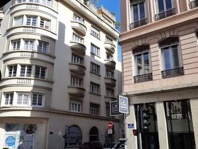Appartement 3 pièces 92 m²