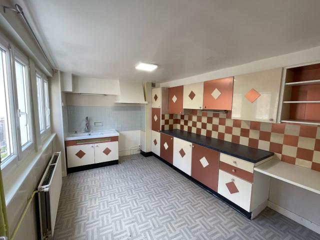 Appartement 3 pièces, 97 m² à louer à La Ferté Gaucher 77320