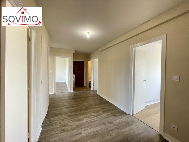 Appartement 3 pièces, 97 m² à louer à Saint Junien 87200