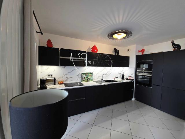 Appartement 3 pièces 97 m²