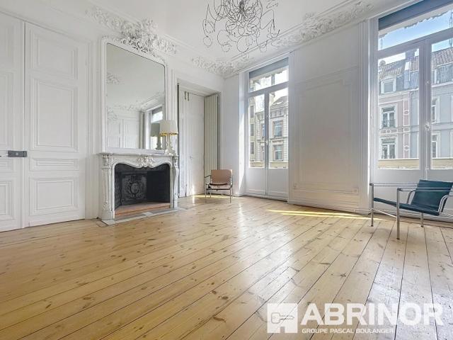 Appartement 3 pièces 97 m²