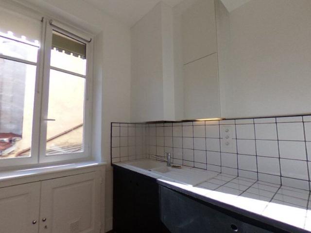 Appartement 3 pièces, 94 m² à louer à Lyon 7 69007