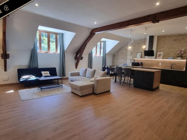 Appartement 3 pièces 94 m²