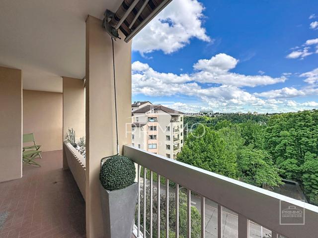 Appartement 3 pièces 94 m²