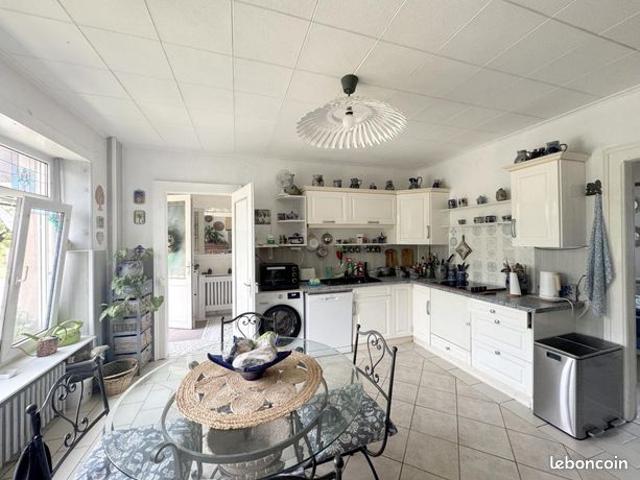 Appartement 3 pièces 94 m²