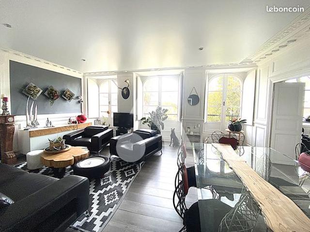 Appartement 3 pièces 94 m²