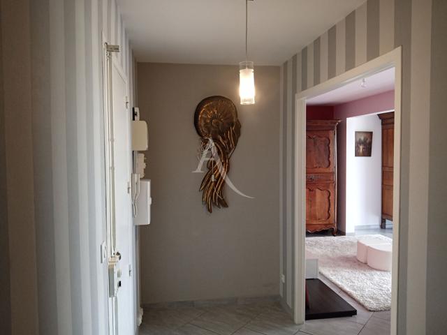 Appartement 3 pièces, 95 m² à louer à Rochefort 17300