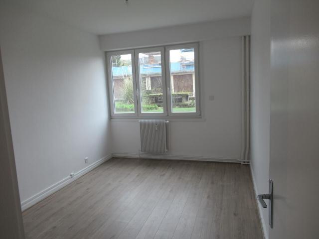 Appartement 3 pièces, 98 m² à louer à Cambrai 59400