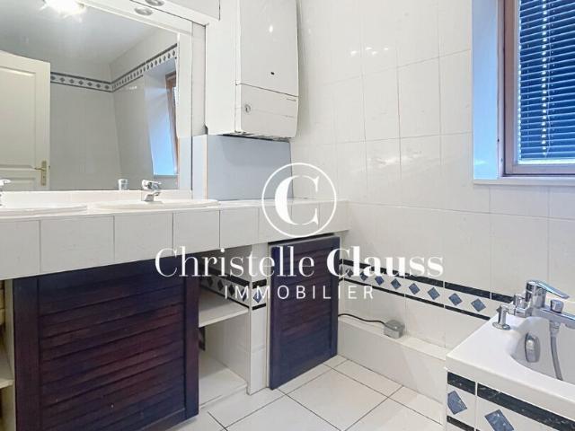 Appartement 3 pièces, 98 m² à louer à Eckbolsheim 67201