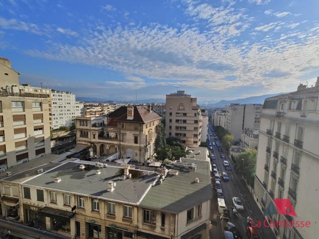 Appartement 3 pièces 98 m²