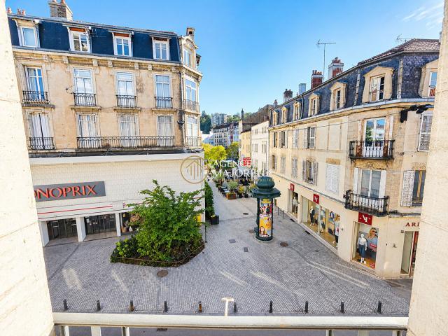 Appartement 3 pièces 98 m²