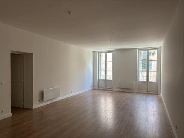 Appartement 3 pièces 98 m²