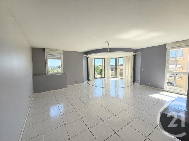 Appartement 3 pièces 100 m²