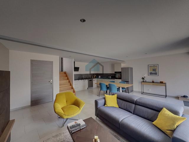 Appartement 3 pièces 101 m²