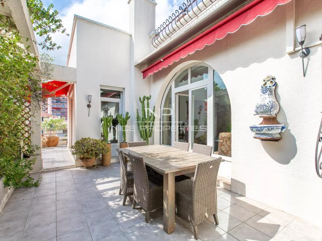 Appartement 3 pièces 102 m²
