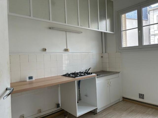Appartement 3 pièces, 102 m² à louer à Nantes 44000