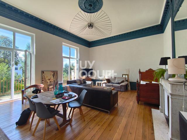 Appartement 3 pièces 103 m²