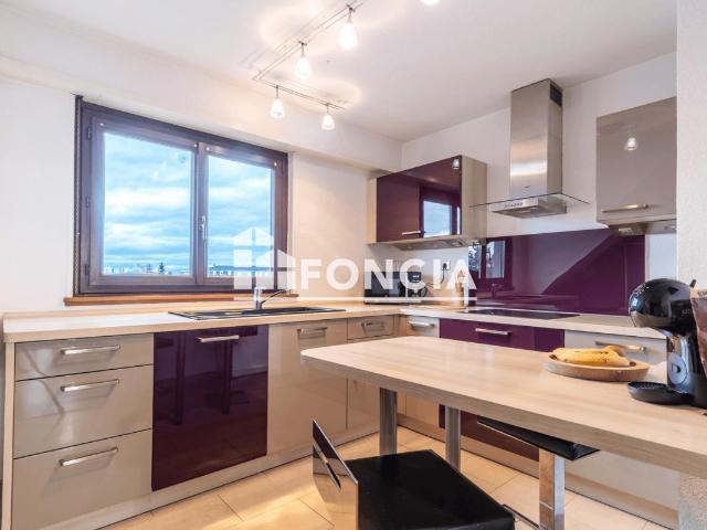 Appartement 3 pièces 103 m²